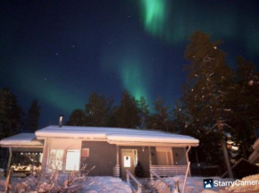 4 bedrooms! Hillside House close to Santa Claus Village in Rovaniemi